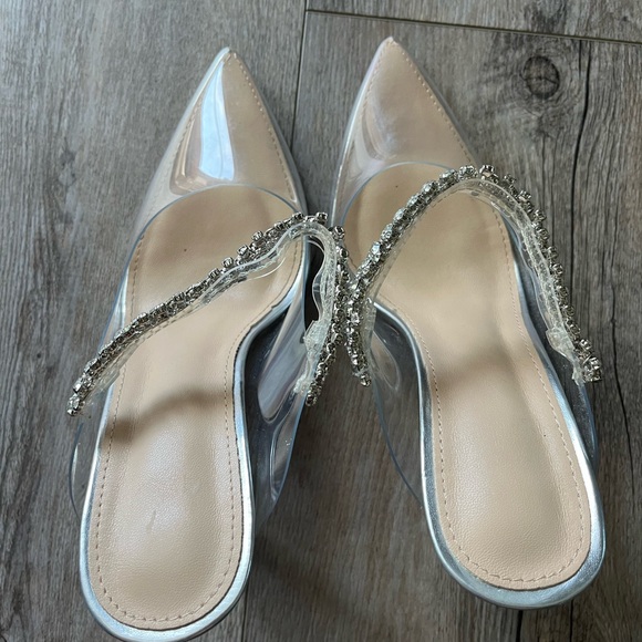 4 inch high- bridal heels - Picture 3 of 5